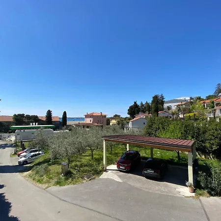 Apartment Captain's Portorož